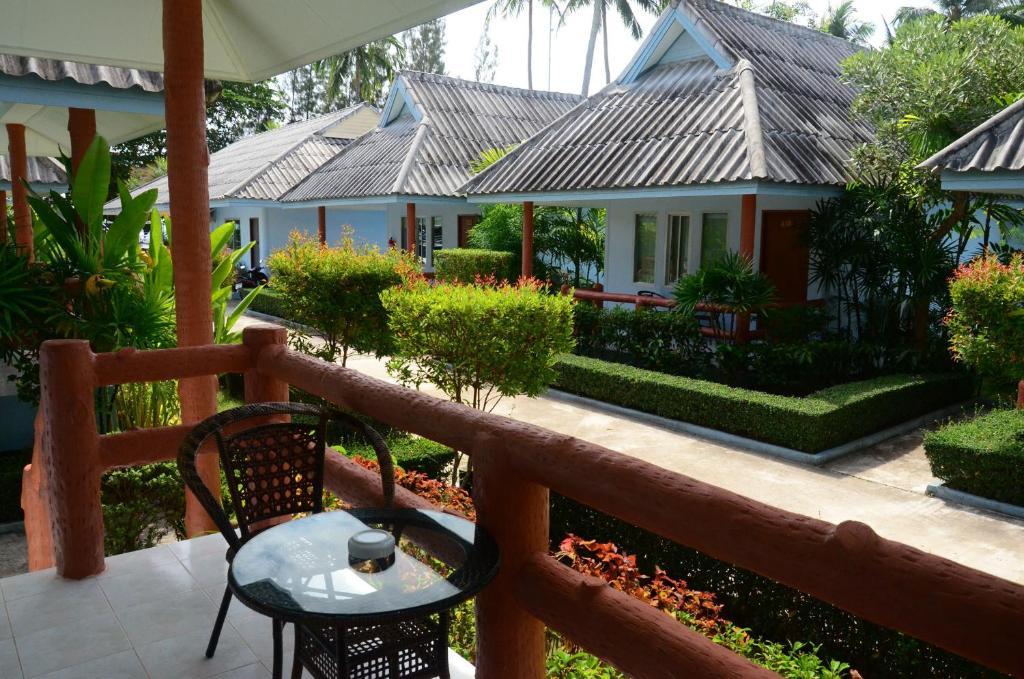 Koh Yao Chukit Dachanan Resort Ko Yao Noi Bagian luar foto