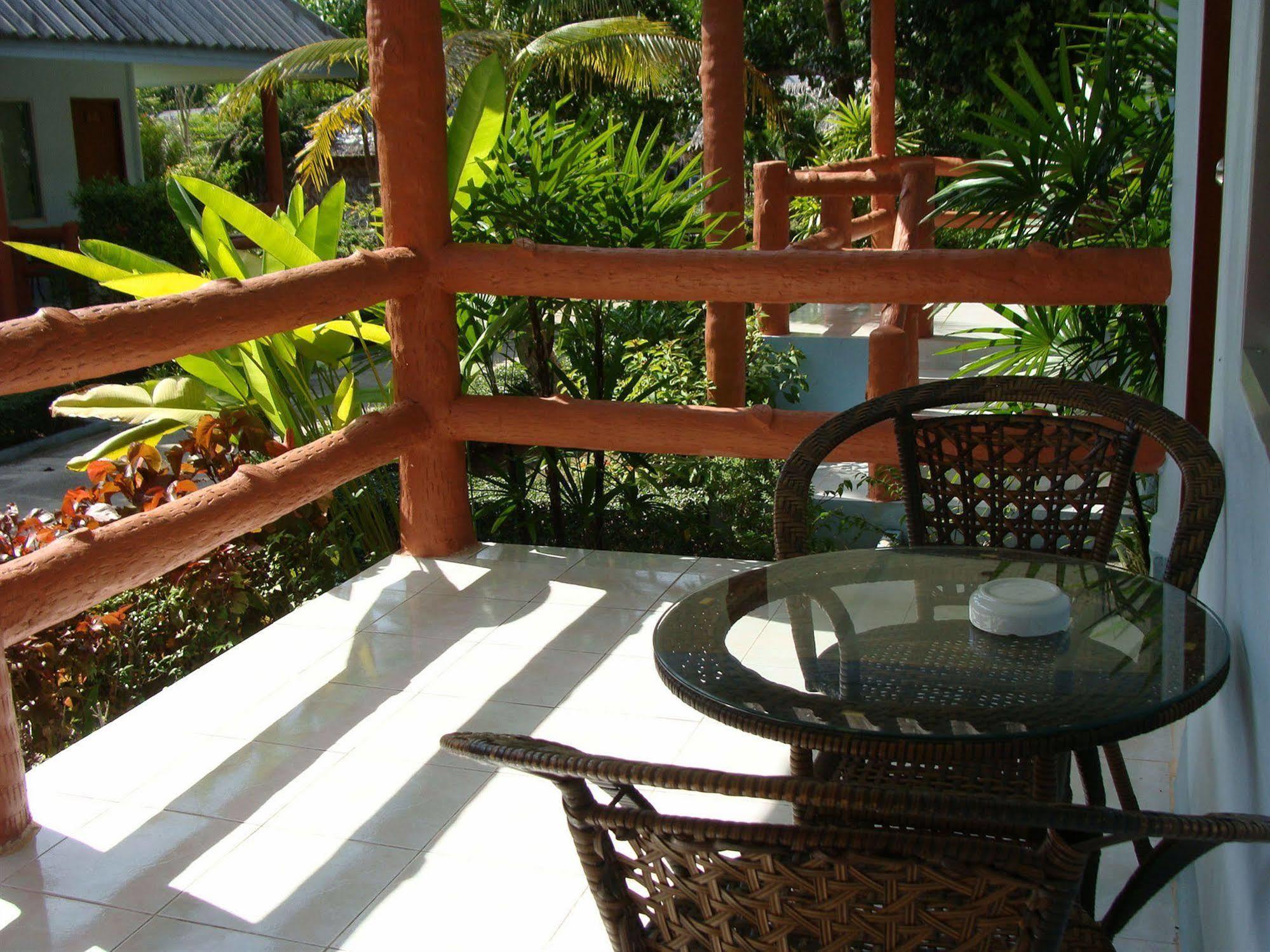 Koh Yao Chukit Dachanan Resort Ko Yao Noi Bagian luar foto