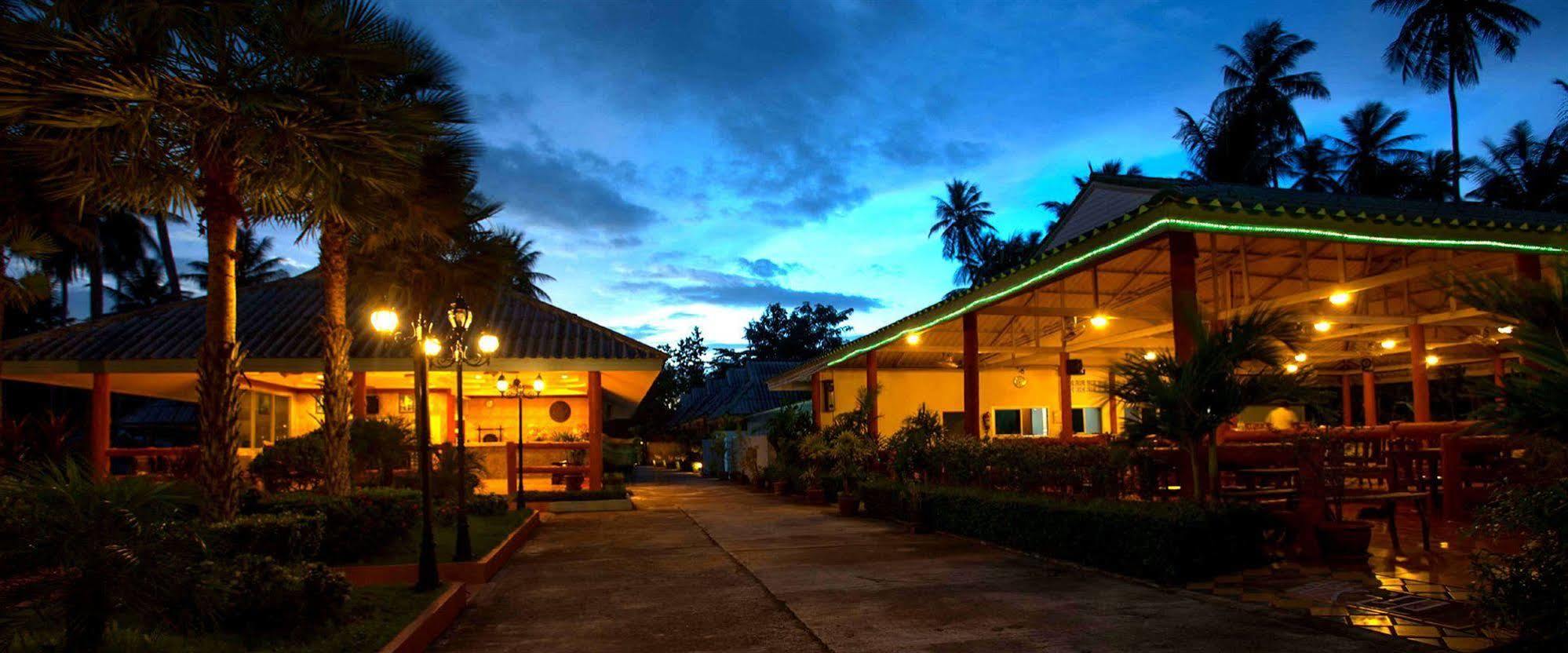 Koh Yao Chukit Dachanan Resort Ko Yao Noi Bagian luar foto